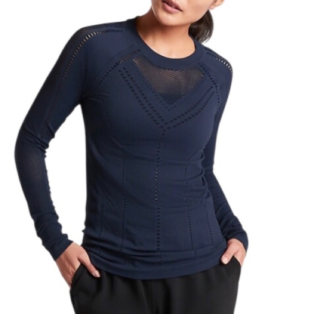 Women's Large Athleta Oxygen Top Long Sleeve Navy Blue Mesh Shirt Workout